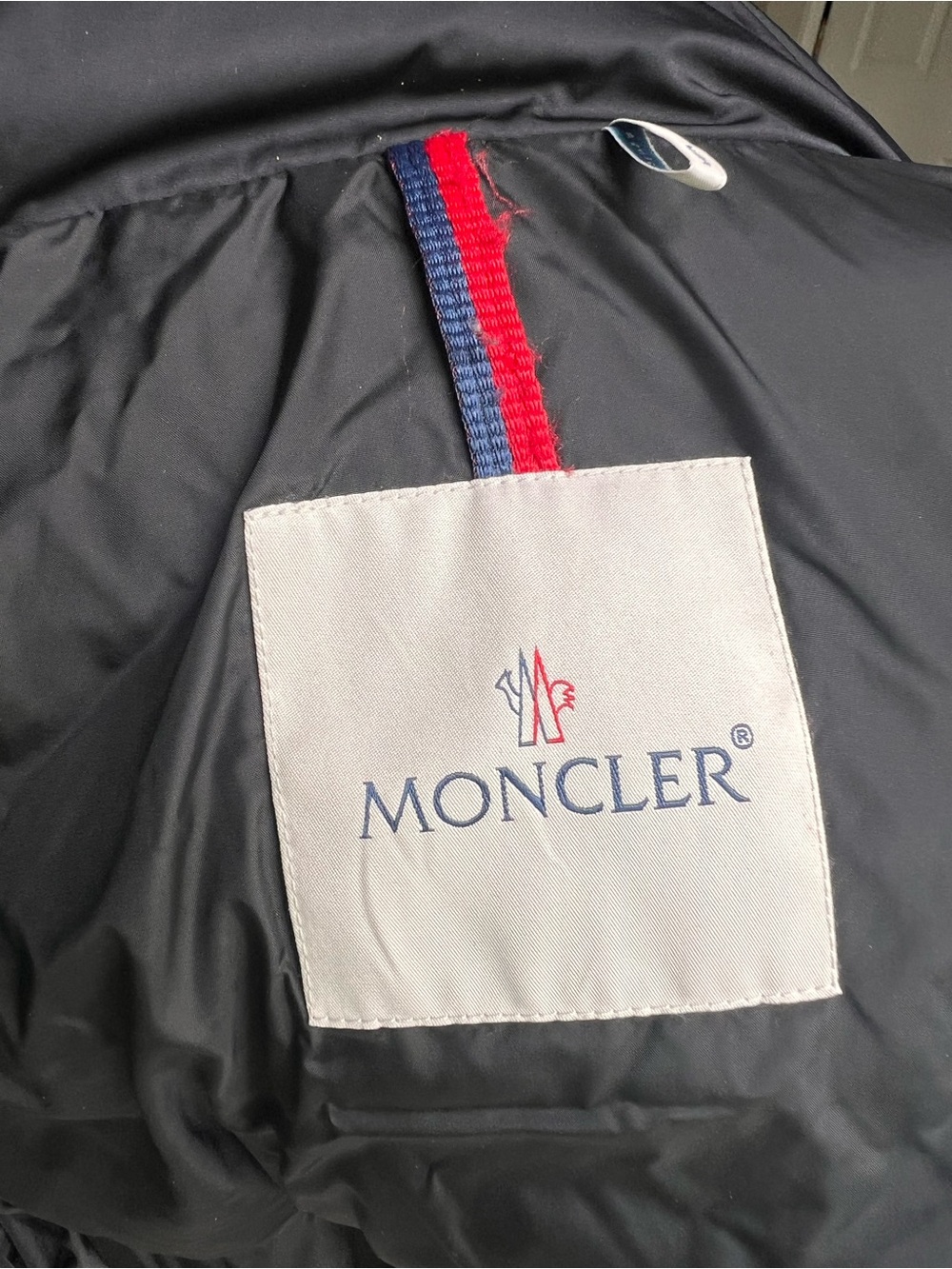 Moncler Flammette Long Puffer Jacket Women’s Size 0 Black Authentic Coat - Picture 5 of 14